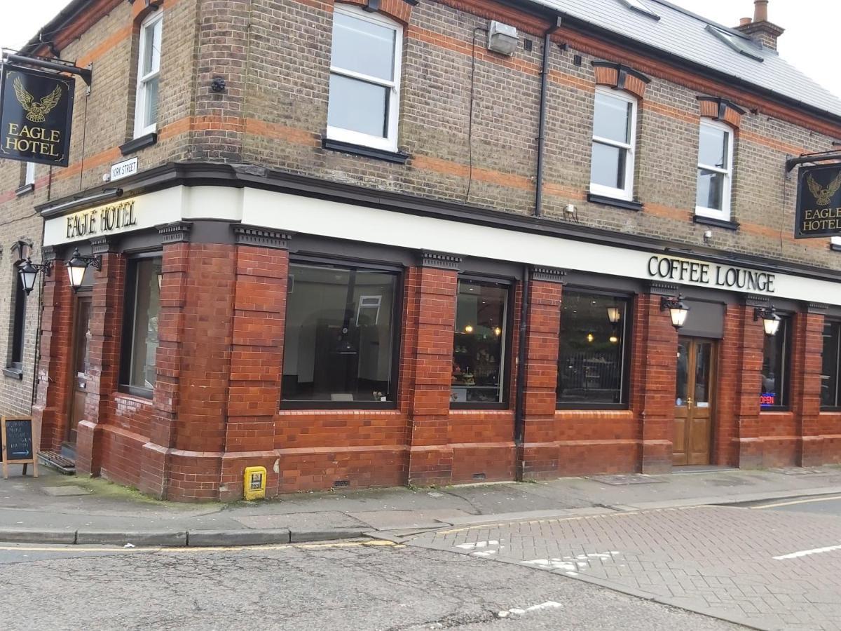 Eagle Hotel Luton Airport Ngoại thất bức ảnh